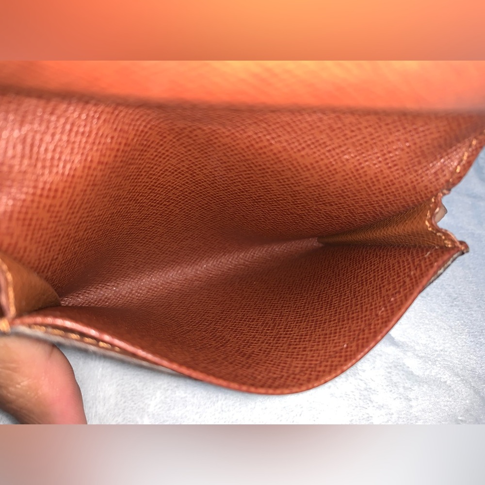 Louis Vuitton Monogram Wallet - Picture 11 of 13